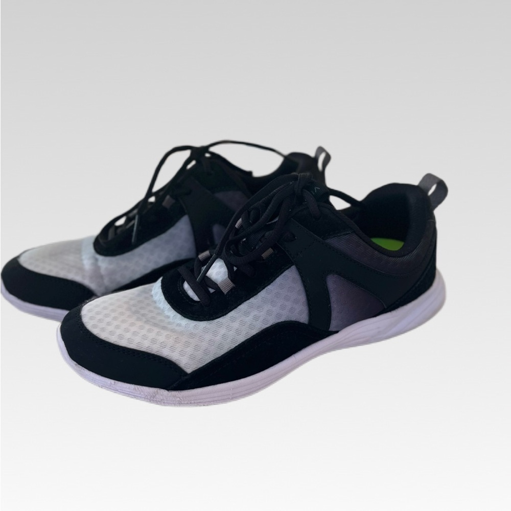 Vionic Black and White Sneakers with Yellow Insole size 9